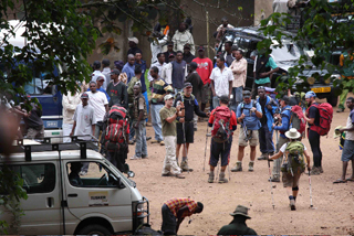 Arriv&eacute;e des grimpeurs le 10 septembre 2009